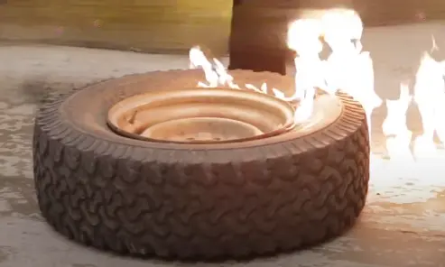 Break the bead of a tire